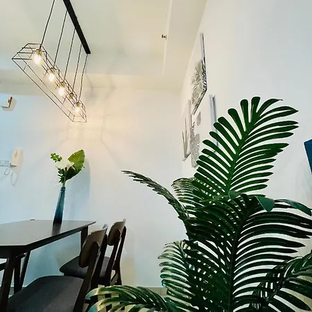 Homestay I City Cantik Tenang Wifi 4K Smart Tv Netflix Coway Free Parking Shah Alam Exterior photo