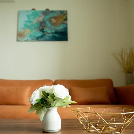 Homestay I City Cantik Tenang Wifi 4K Smart Tv Netflix Coway Free Parking Shah Alam Exterior photo