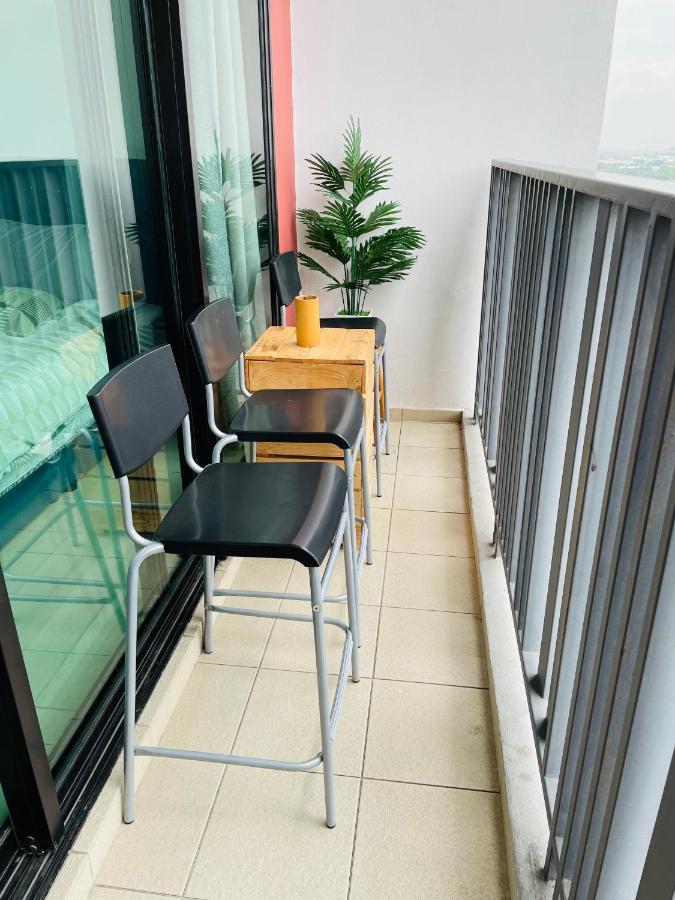 I Cantik Tenang Wifi 4k Smart Tv Netflix Coway Free Parking Apartment